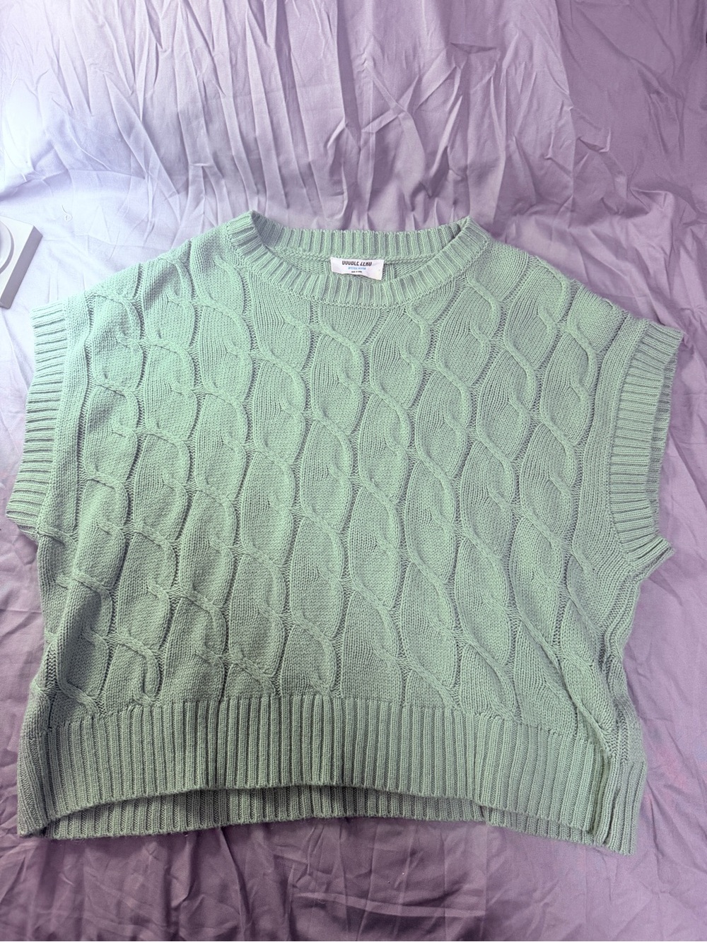 Double Zero Mint Cable-Knit V-Neck Sweater Vest